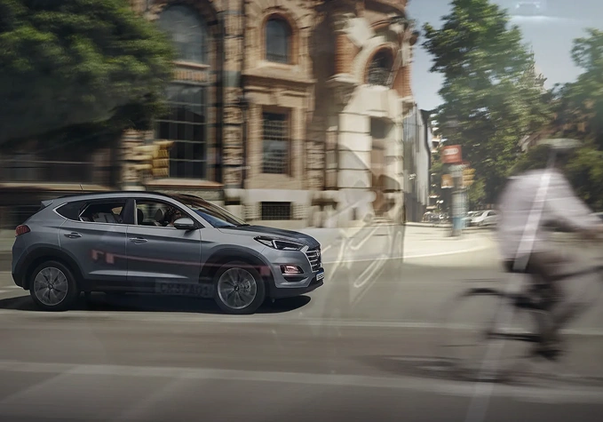 Alerta de tráfego  cruzado traseiro  (RCCW)