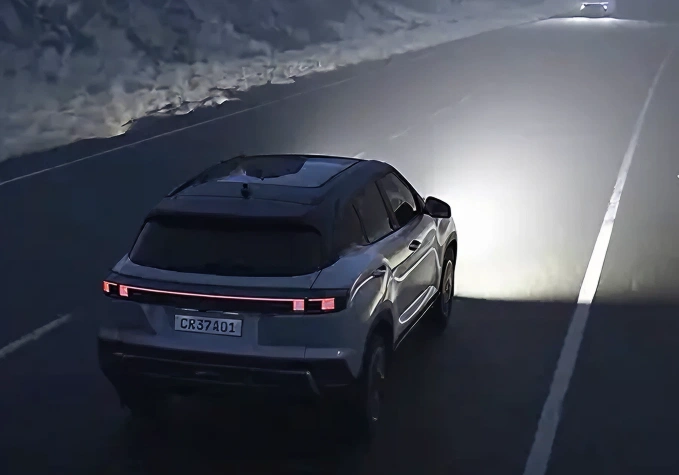 Farol Alto Adaptativo (HBA)