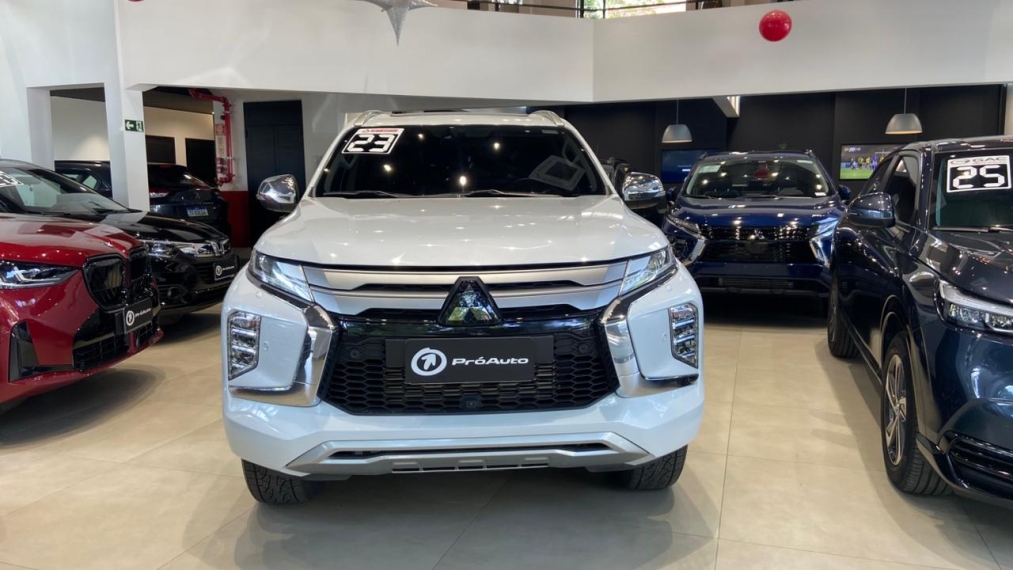 Mitsubishi-PAJERO SPORT-2.4 16V MIVEC TURBO DIESEL HPE-S AWD AUTOMÁTICO