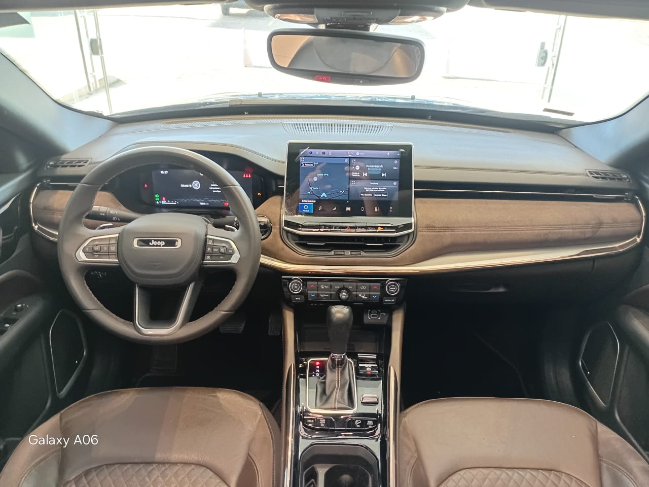 Jeep-COMMANDER-Commander Overl. TD380 2.0 4x4 Die. Aut.