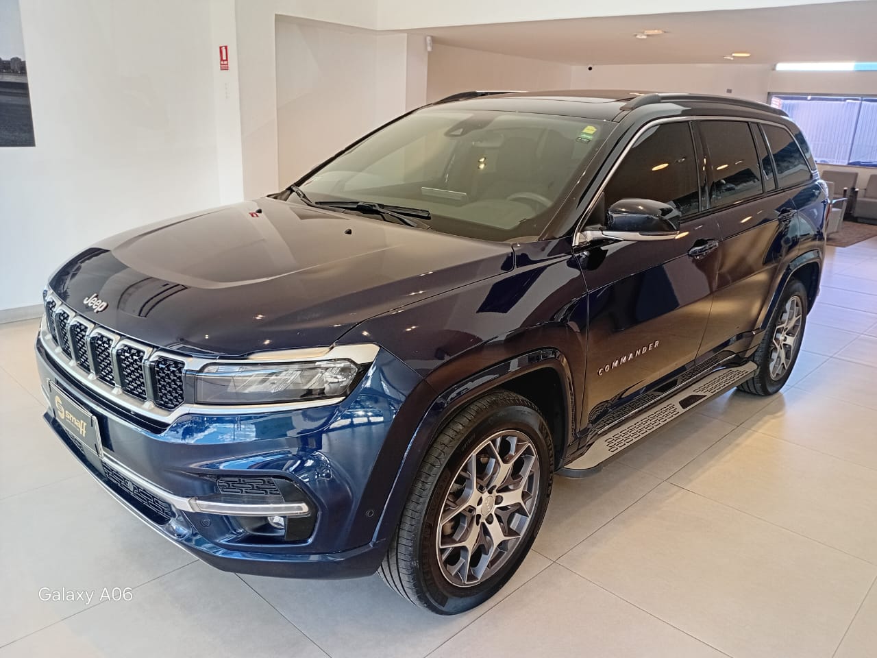 Jeep-COMMANDER-Commander Overl. TD380 2.0 4x4 Die. Aut.