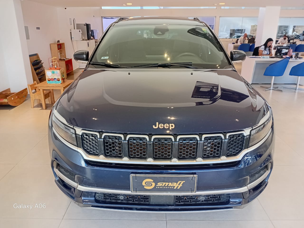 Jeep-COMMANDER-Commander Overl. TD380 2.0 4x4 Die. Aut.