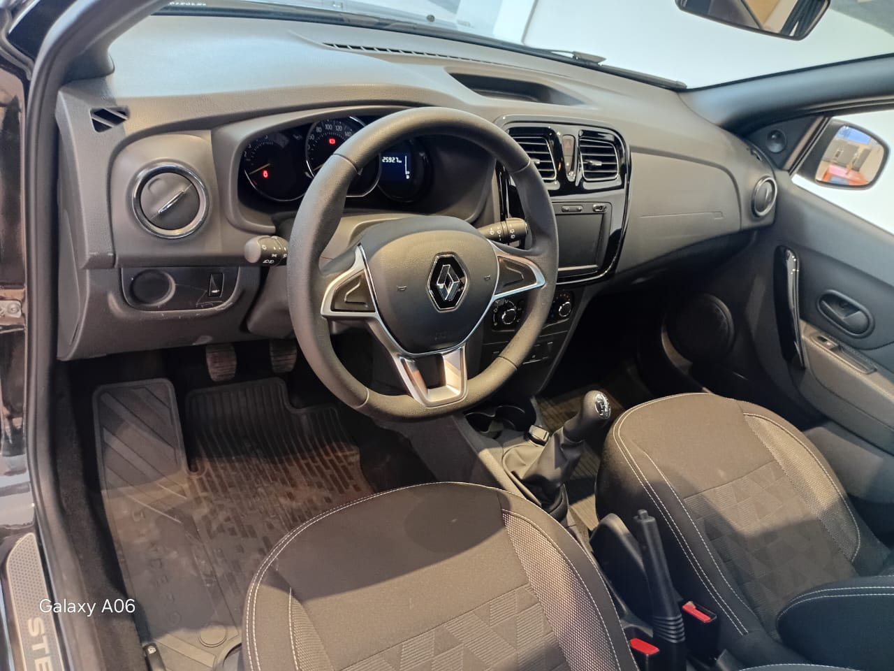 Renault-STEPWAY-Stepway 1.0 12v SCE Flex Zen Manual