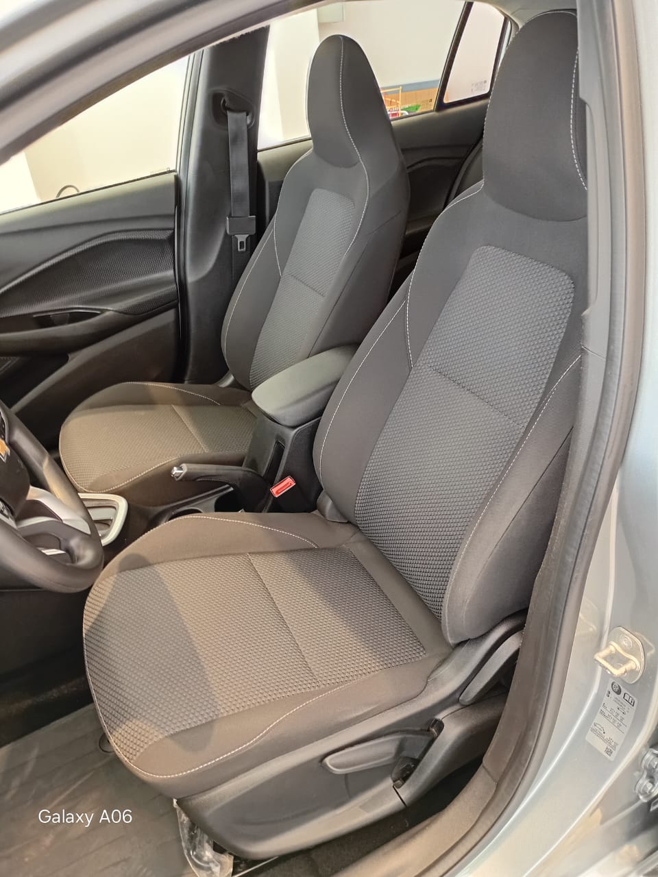 GM - Chevrolet-ONIX-ONIX 1.0 LT FLEX MANUAL