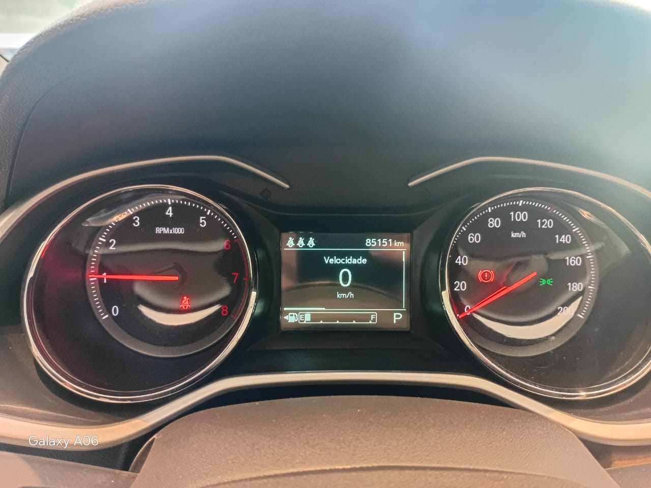 GM - Chevrolet-ONIX-ONIX HATCH PREM. 1.0 12V TB Flex 5p Aut.