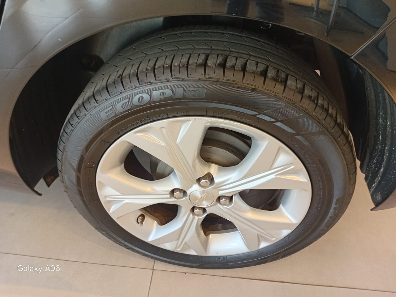 GM - Chevrolet-ONIX-ONIX HATCH PREM. 1.0 12V TB Flex 5p Aut.