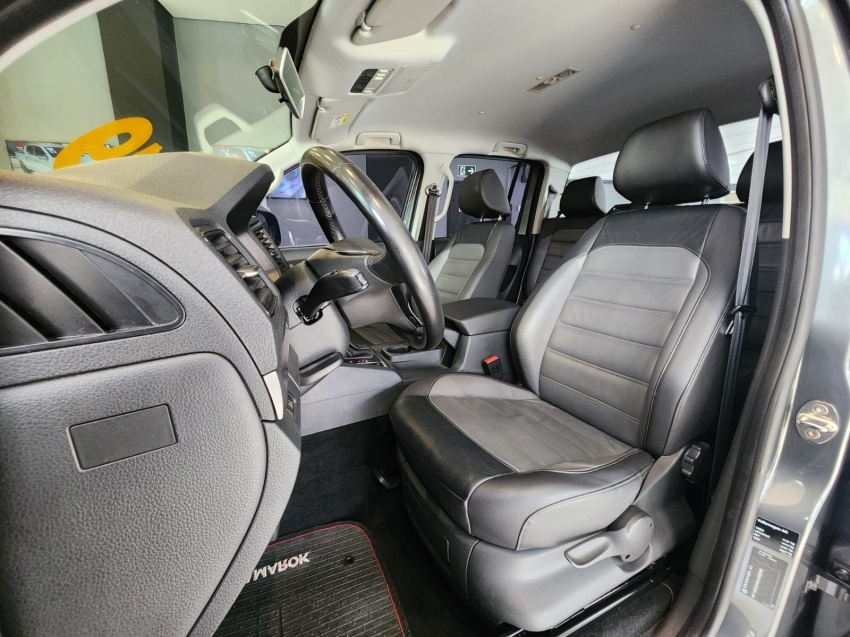 VW - Volkswagen-AMAROK-2.0 COMFORTLINE 4X4 CD 16V TURBO INTERCOOLER DIESEL 4P AUTOMÁTICO