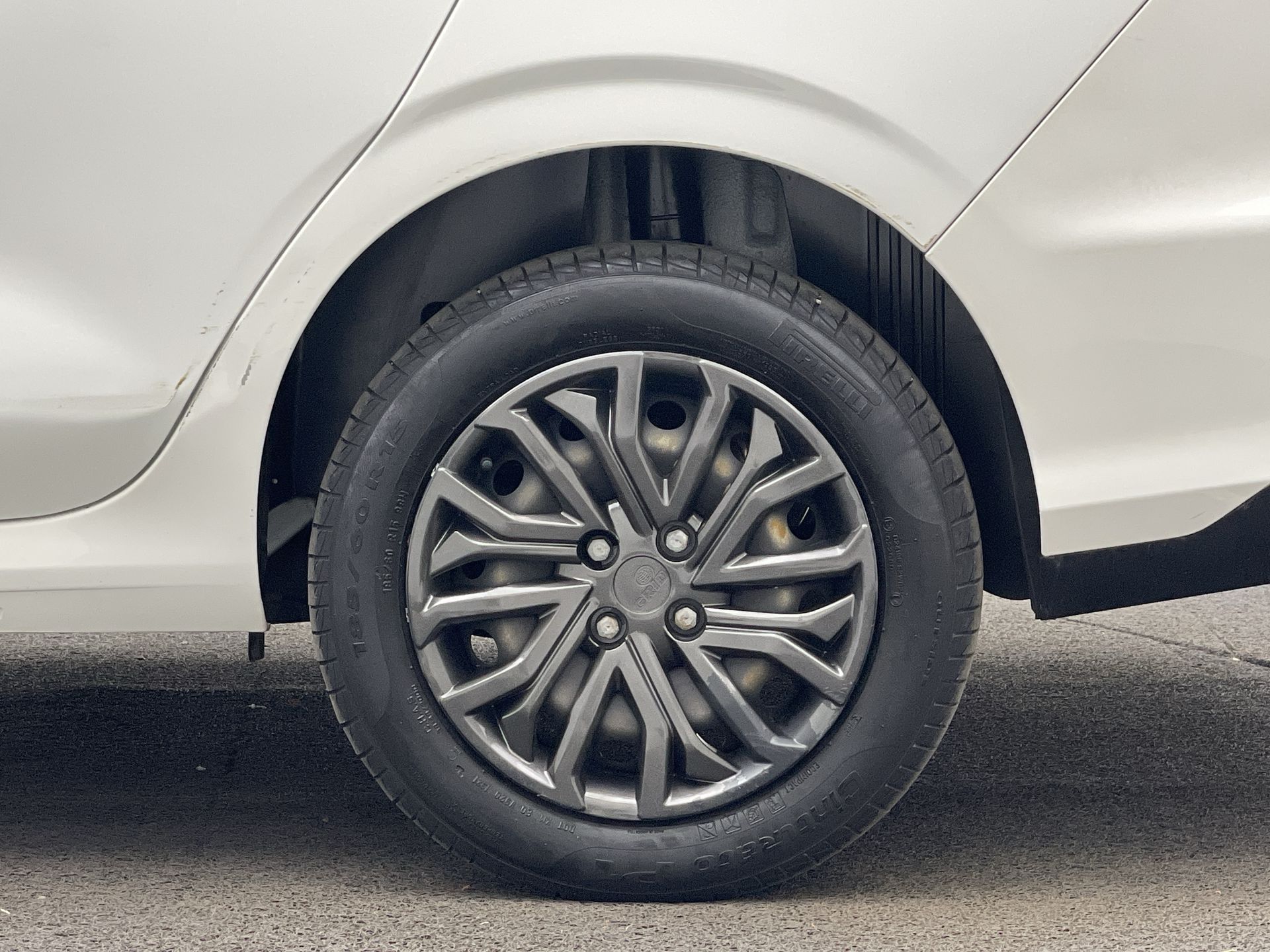 Fiat-CRONOS-CRONOS DRIVE 1.8 16V Flex Aut.