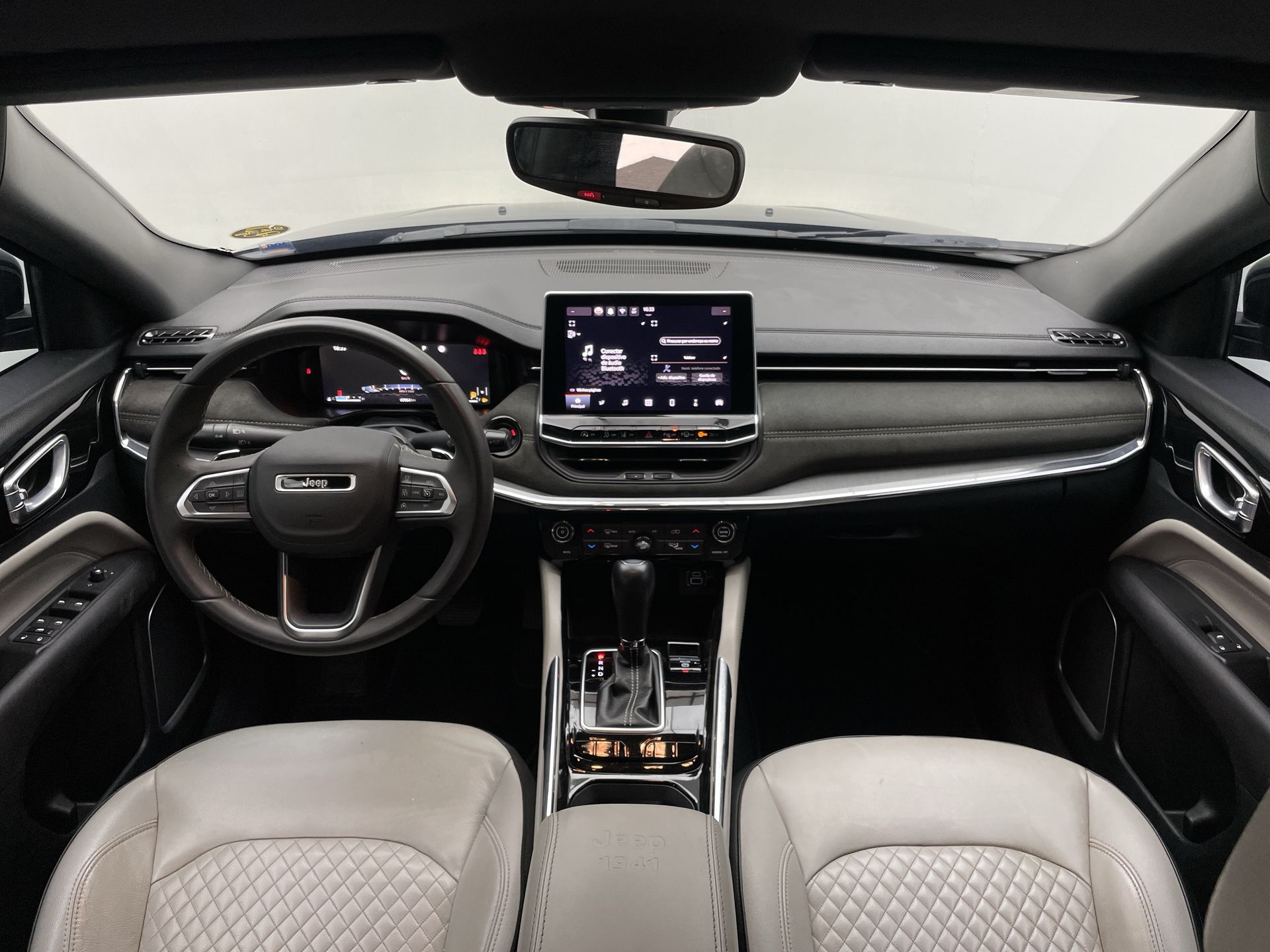 Jeep-COMMANDER-Commander Limited T270 1.3 TB Flex Aut.