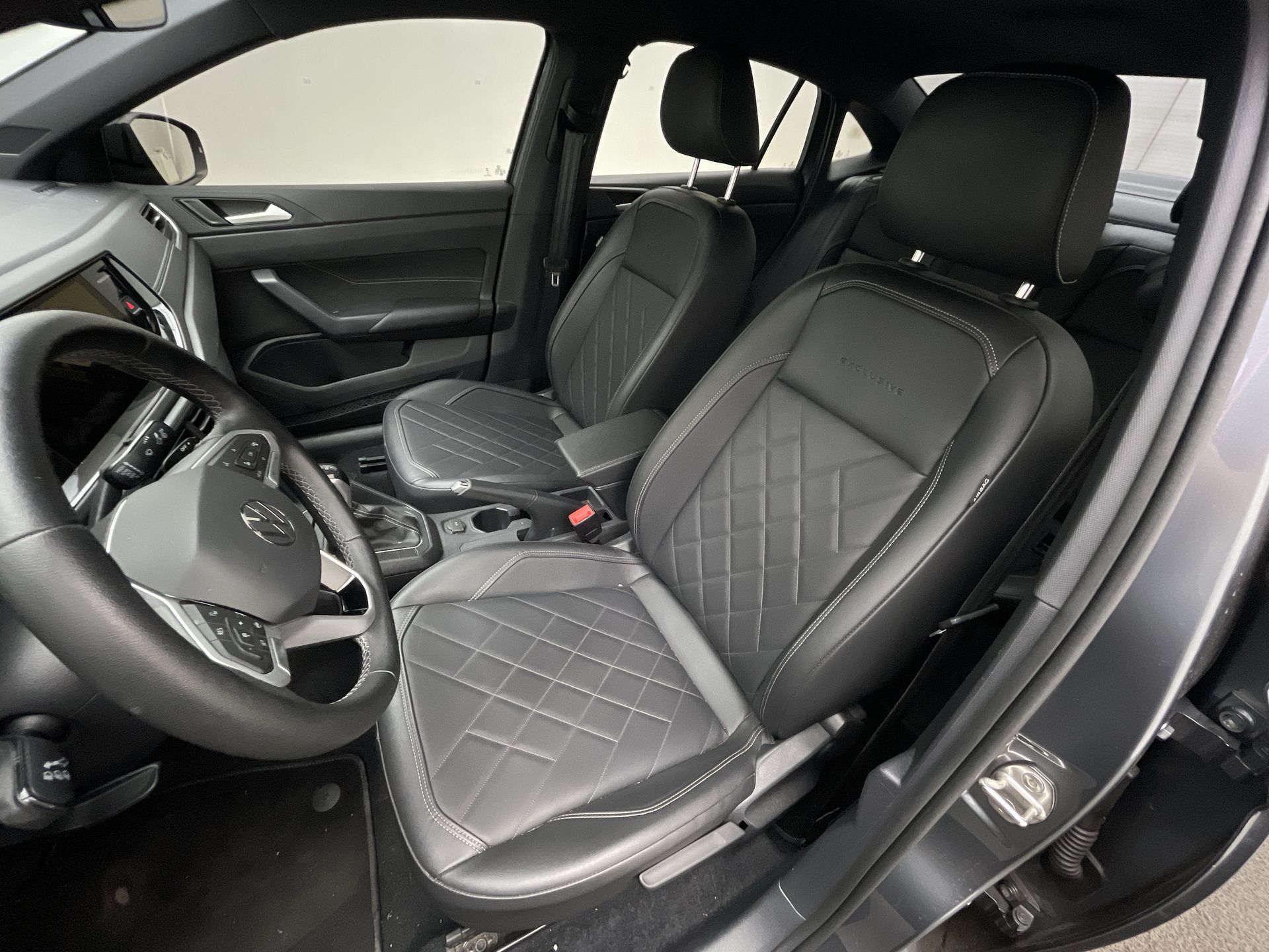 VIRTUS Exclusive 250TSI 1.4 Flex 16V Aut
