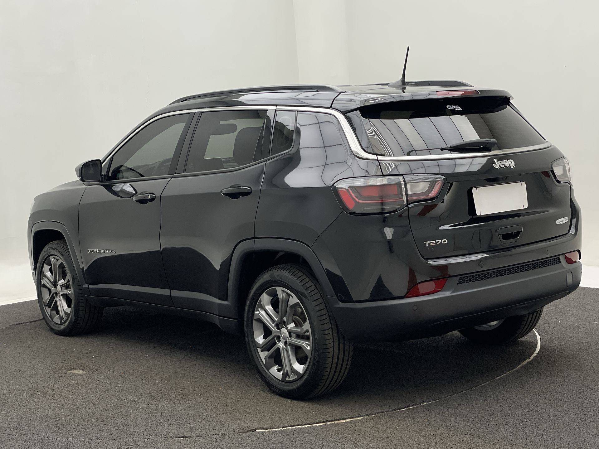 COMPASS LONG. T270 1.3 TB 4x2 Flex Aut.