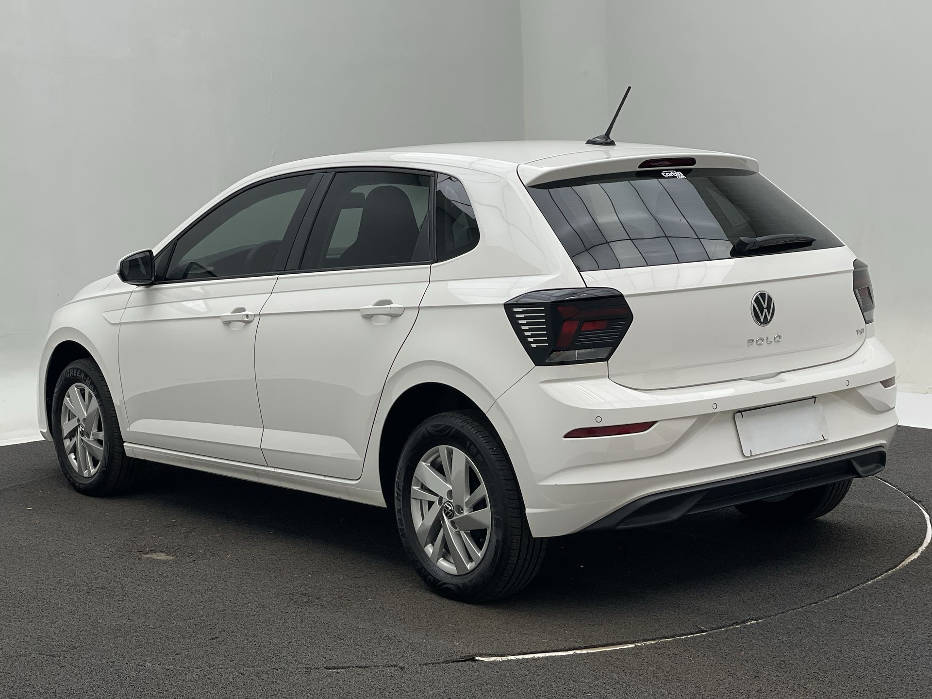 VW - Volkswagen-Polo-Polo 1.0 TSI Flex 12V 5p
