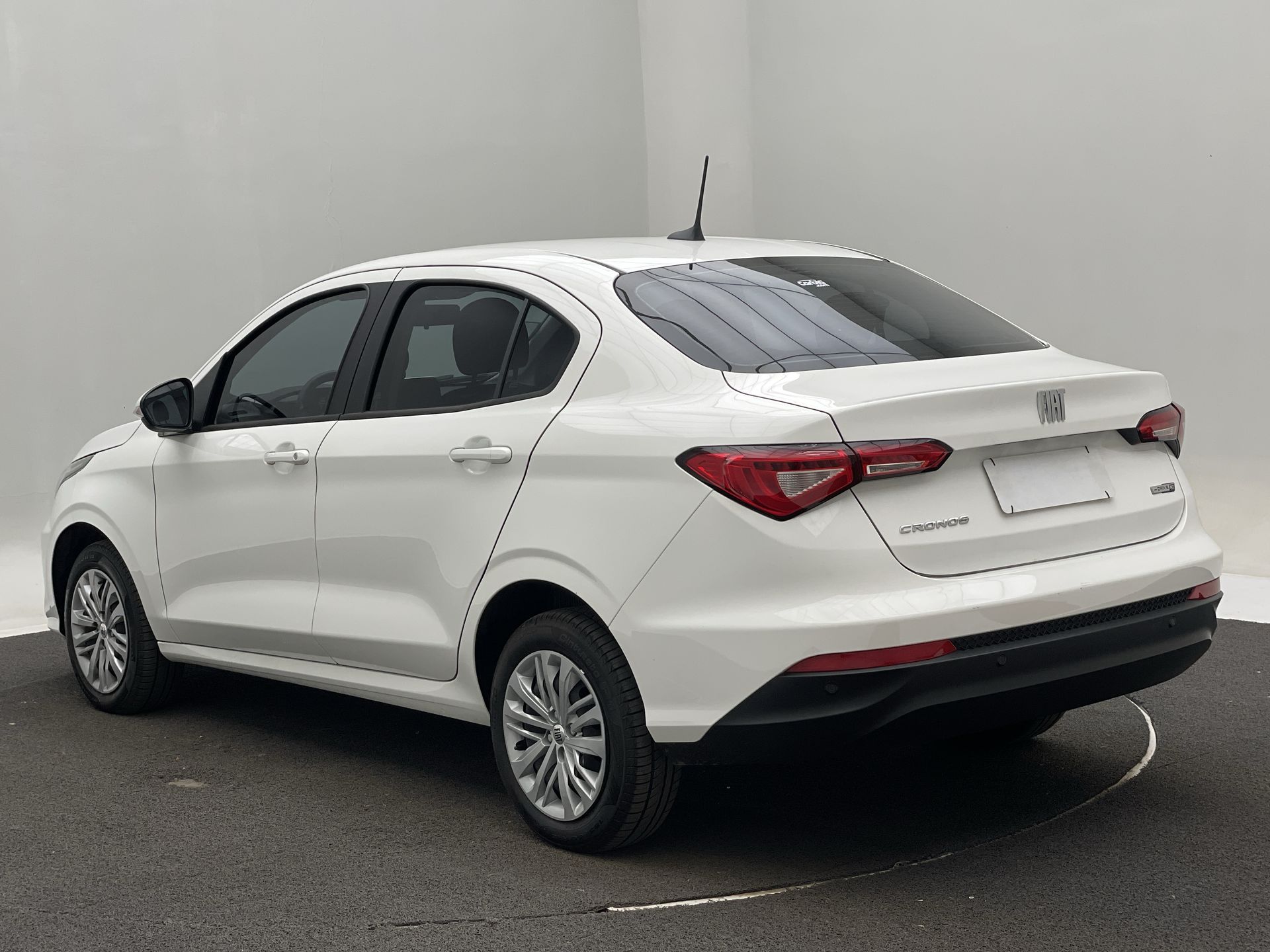CRONOS DRIVE 1.3 8V Flex Aut.