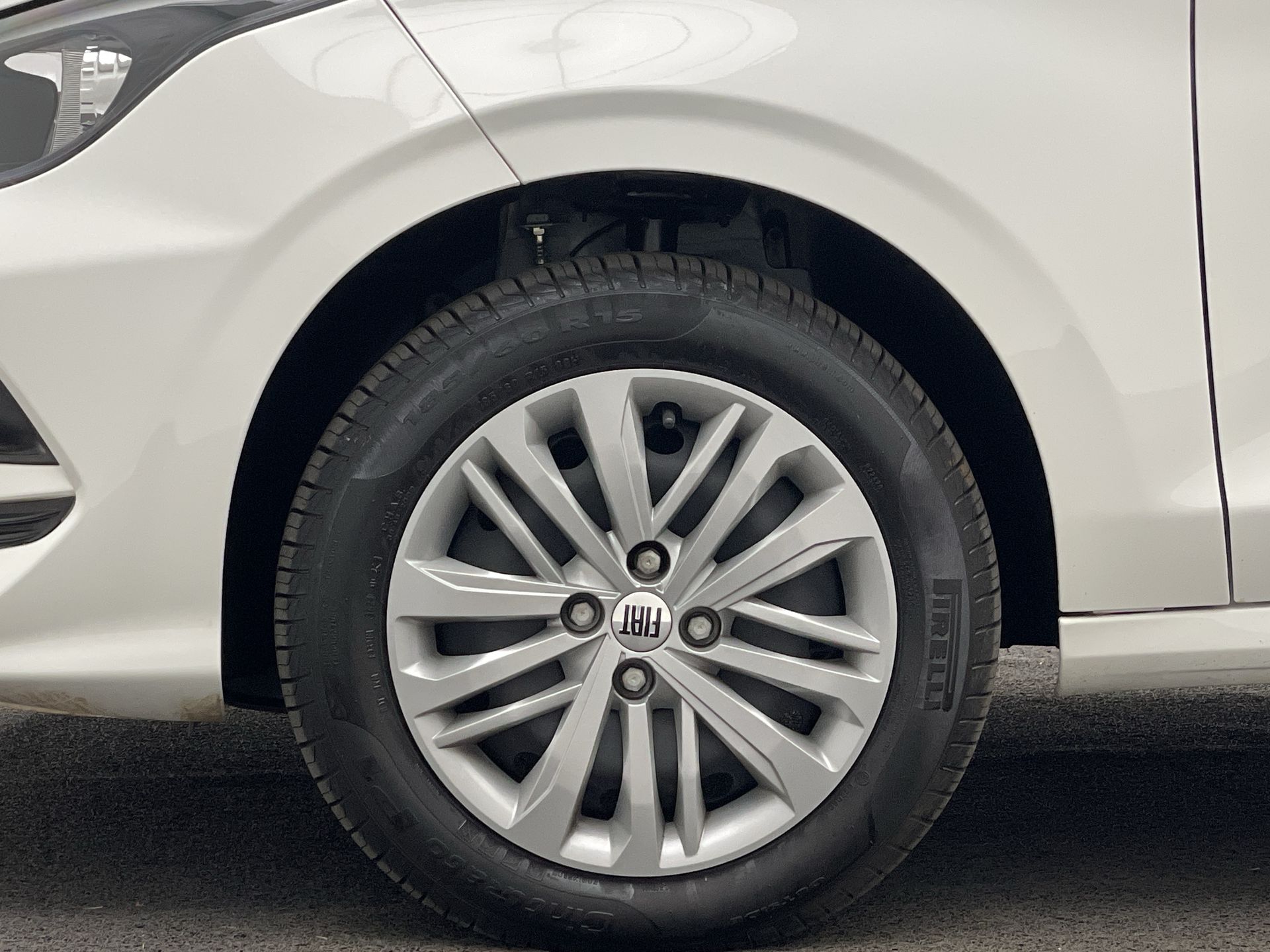 CRONOS DRIVE 1.3 8V Flex Aut.