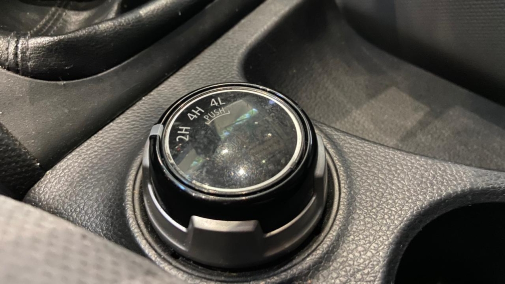 Mitsubishi-L200 TRITON-2.4 16V TURBO DIESEL GL CD 4X4 MANUAL