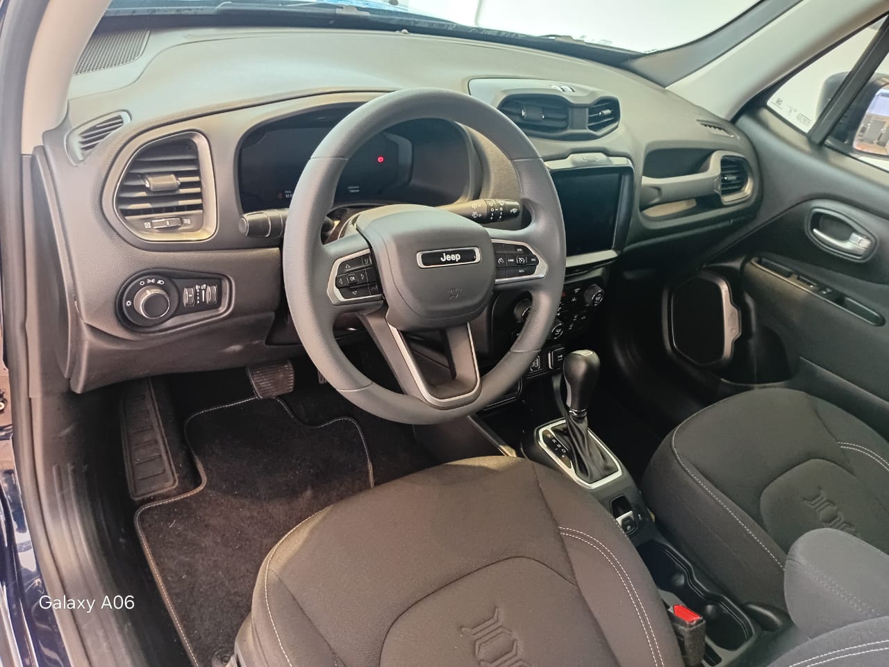 Jeep-RENEGADE-Renegade T270 1.3 TB 4x2 Flex Aut.
