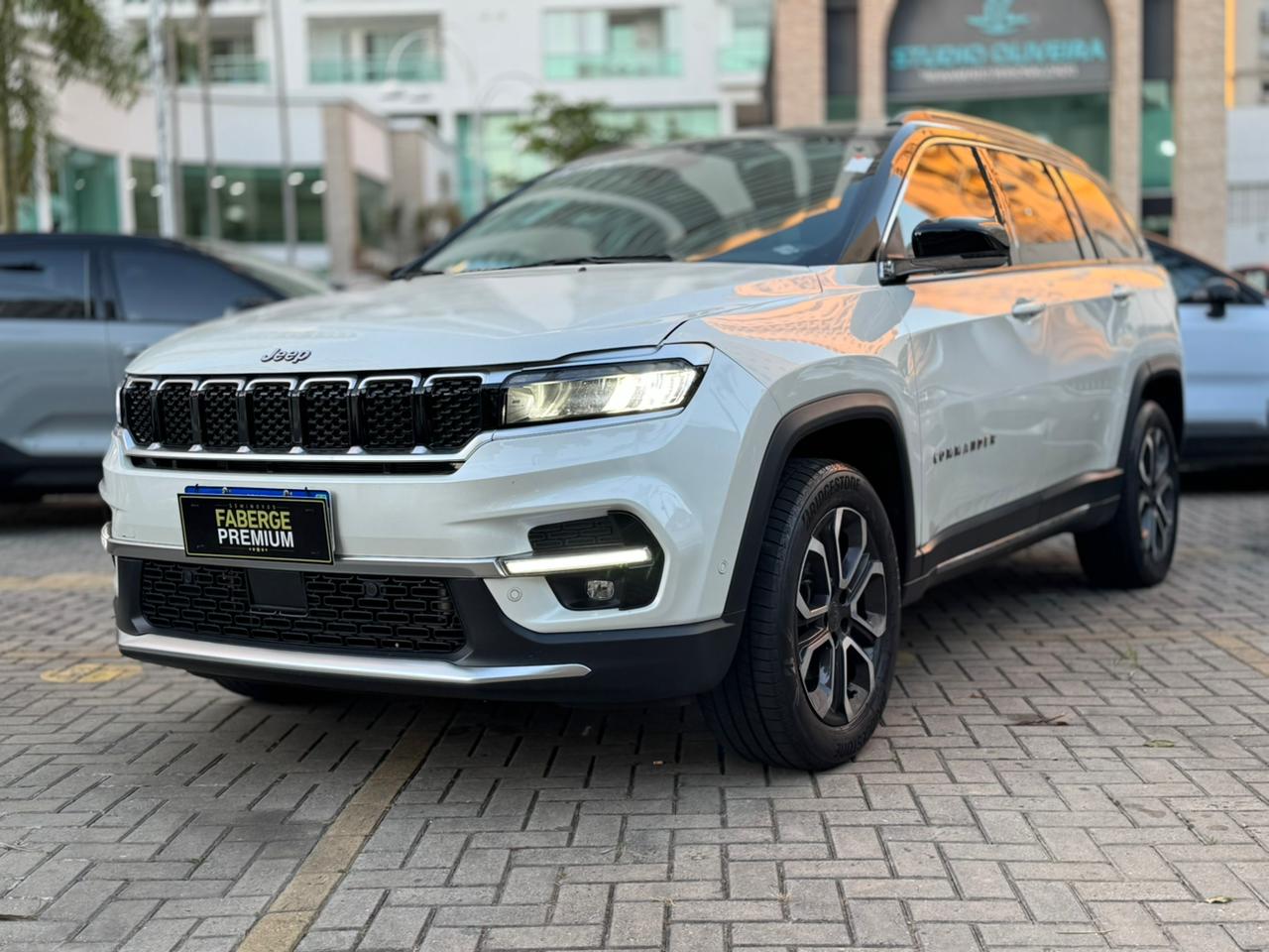 Commander Limited T270 1.3 TB Flex Aut.