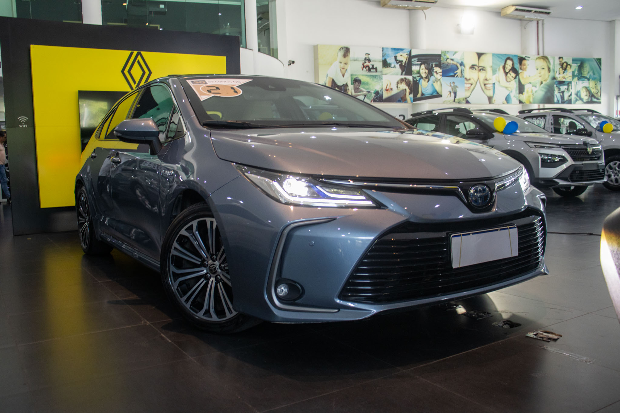 Corolla Altis Prem. Hybrid 1.8 Flex Aut