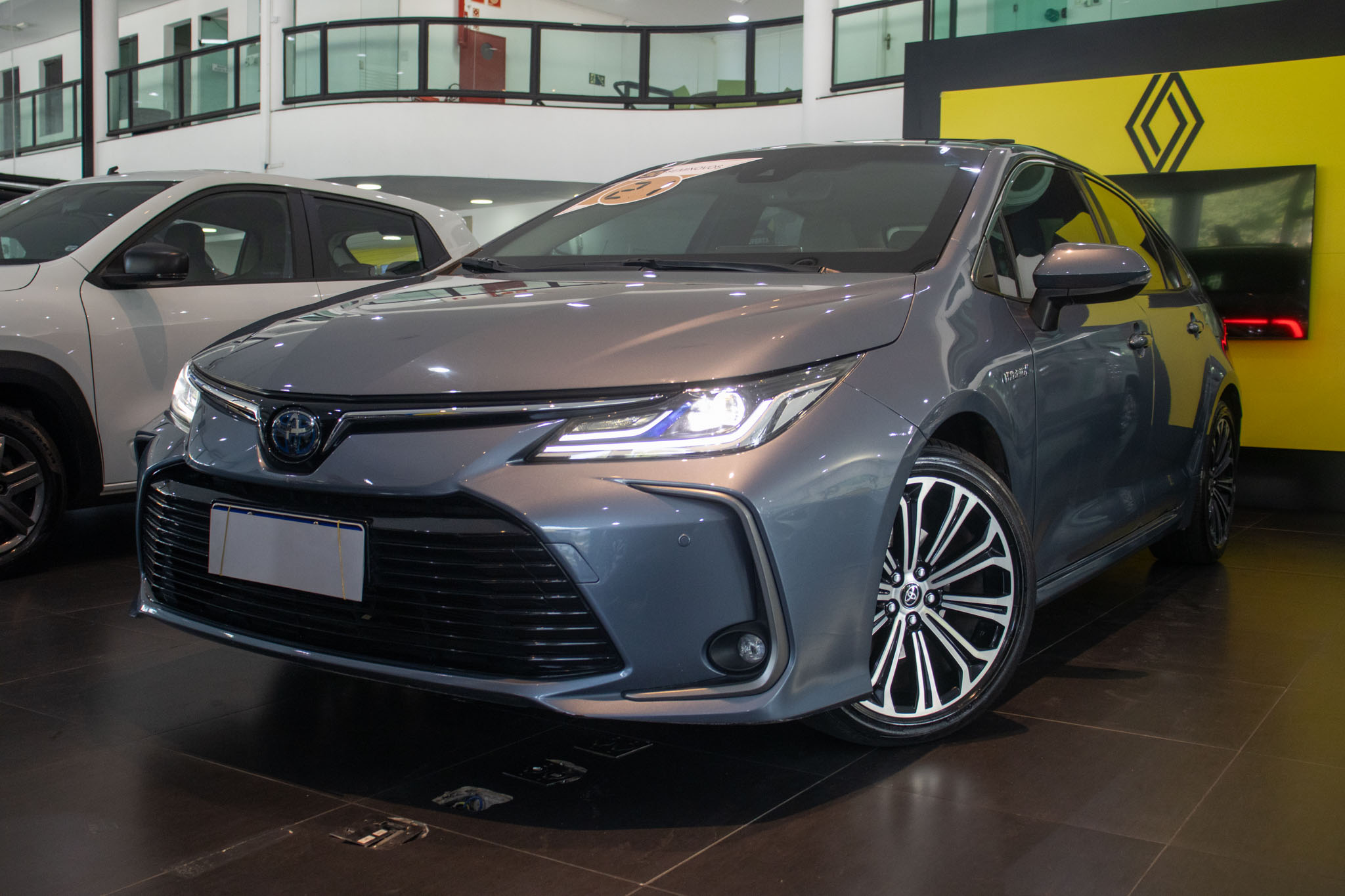 Toyota-COROLLA-Corolla Altis Prem. Hybrid 1.8 Flex Aut