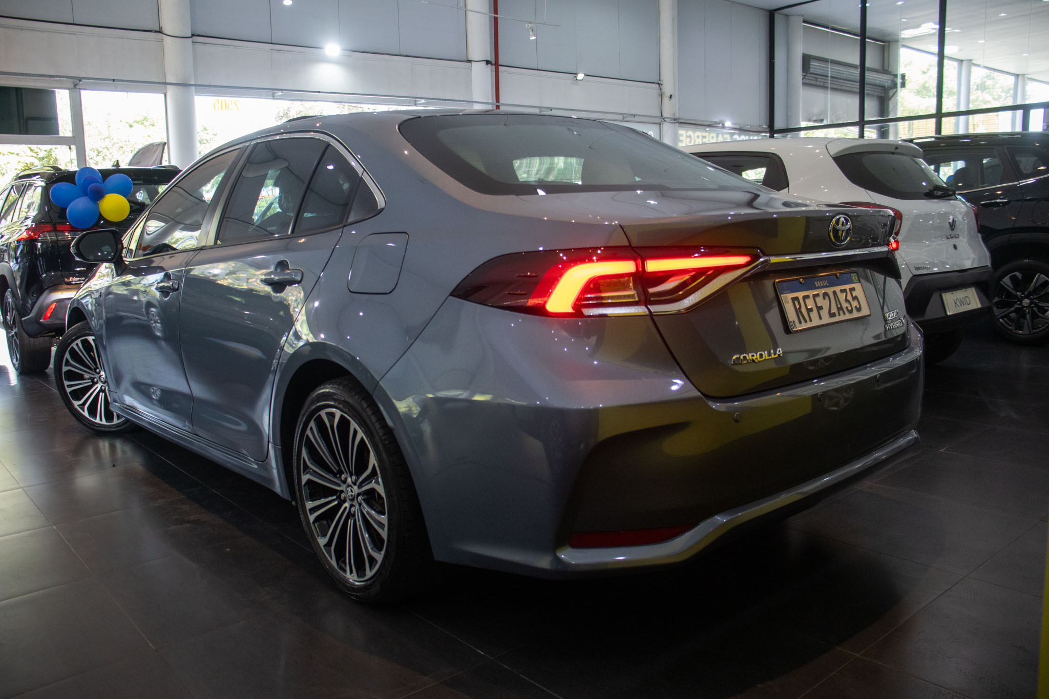 Toyota-COROLLA-Corolla Altis Prem. Hybrid 1.8 Flex Aut