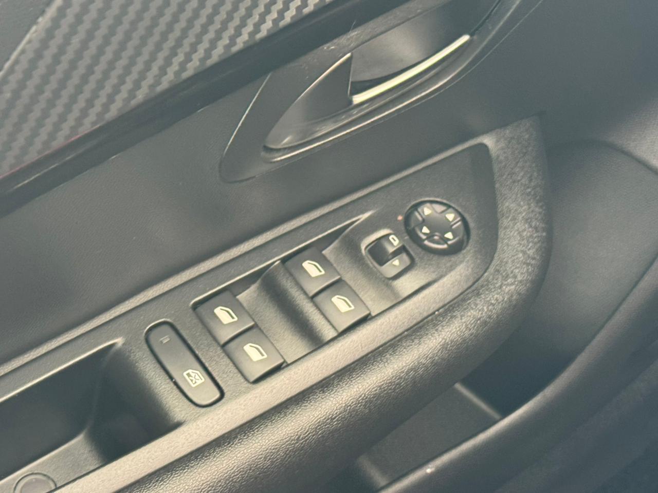 Peugeot-208-208 Griffe 1.0 Tubo Flex 5p Aut.