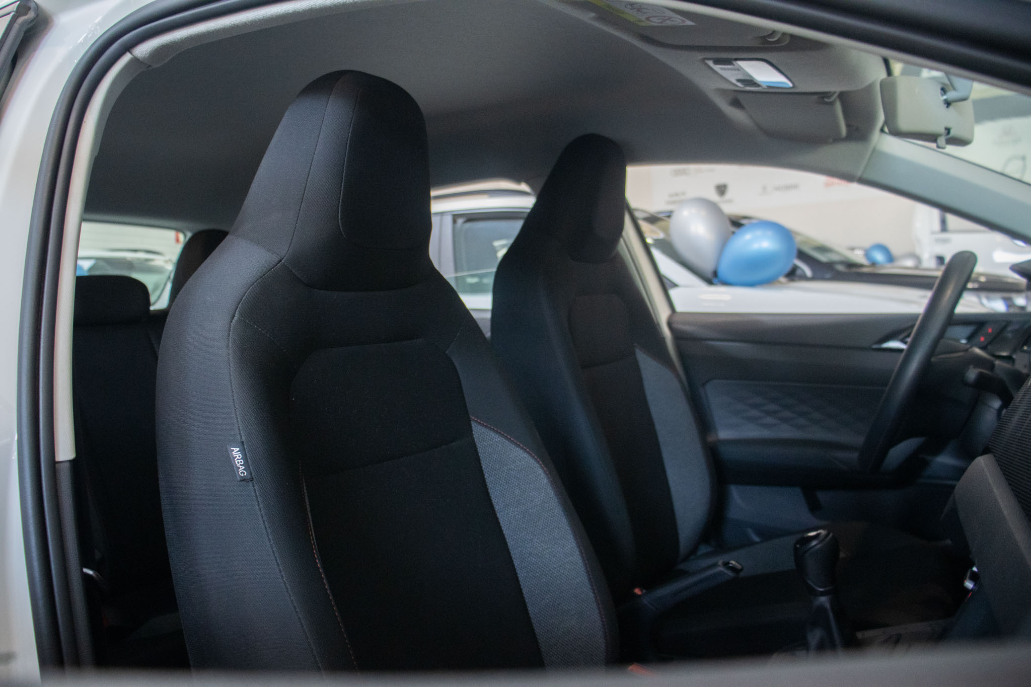 VW - Volkswagen-Polo-Polo Track 1.0 Flex 12V 5p