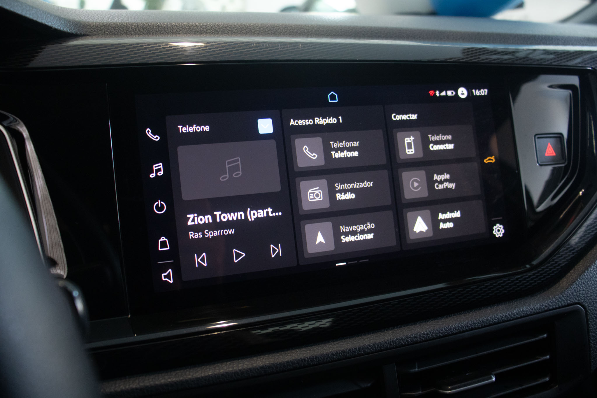 VW - Volkswagen-Polo-Polo Track 1.0 Flex 12V 5p