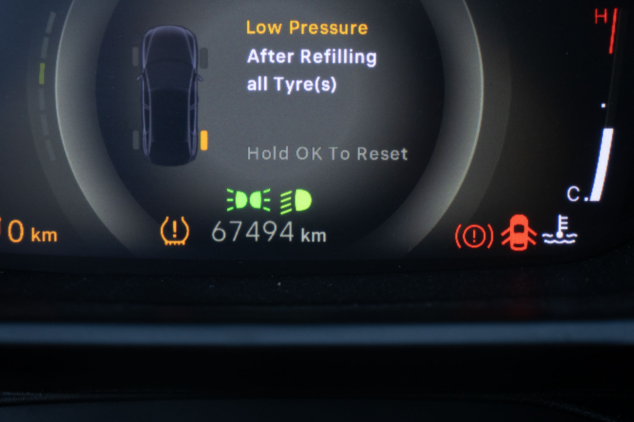 Citroën-C3 AIRCROSS-C3 AIRCROSS 7 FEEL PACK TURBO 200 AT