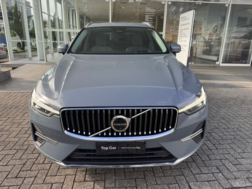 2.0 T8 RECHARGE ULTIMATE AWD GEARTRONIC