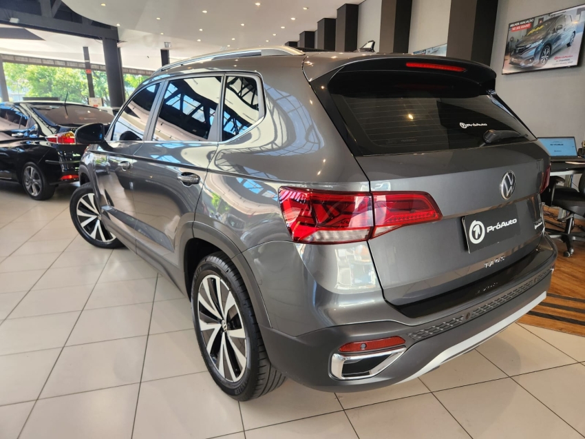 VW - Volkswagen-TAOS-1.4 250 TSI TOTAL FLEX HIGHLINE AUTOMÁTICO