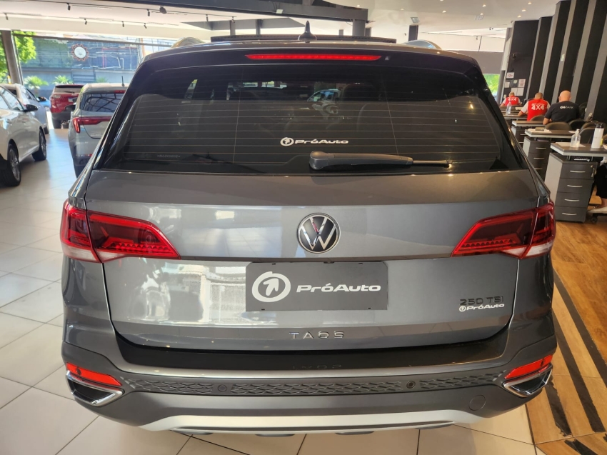 VW - Volkswagen-TAOS-1.4 250 TSI TOTAL FLEX HIGHLINE AUTOMÁTICO