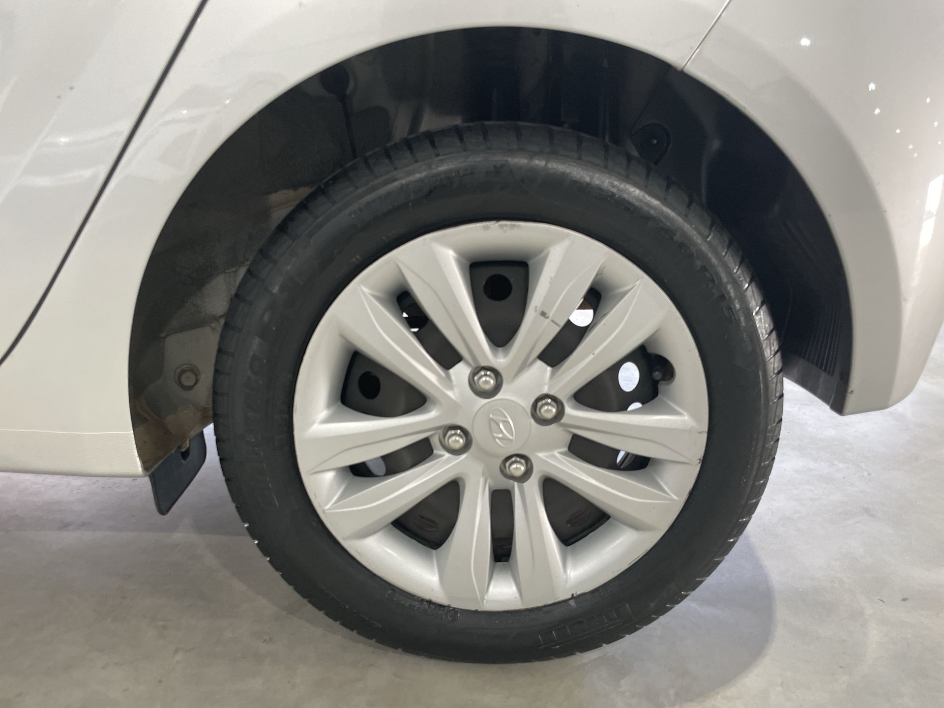 Hyundai-HB20-HB20S 1.6 COMFORT PLUS 16V FLEX 4P AUTOMATICO