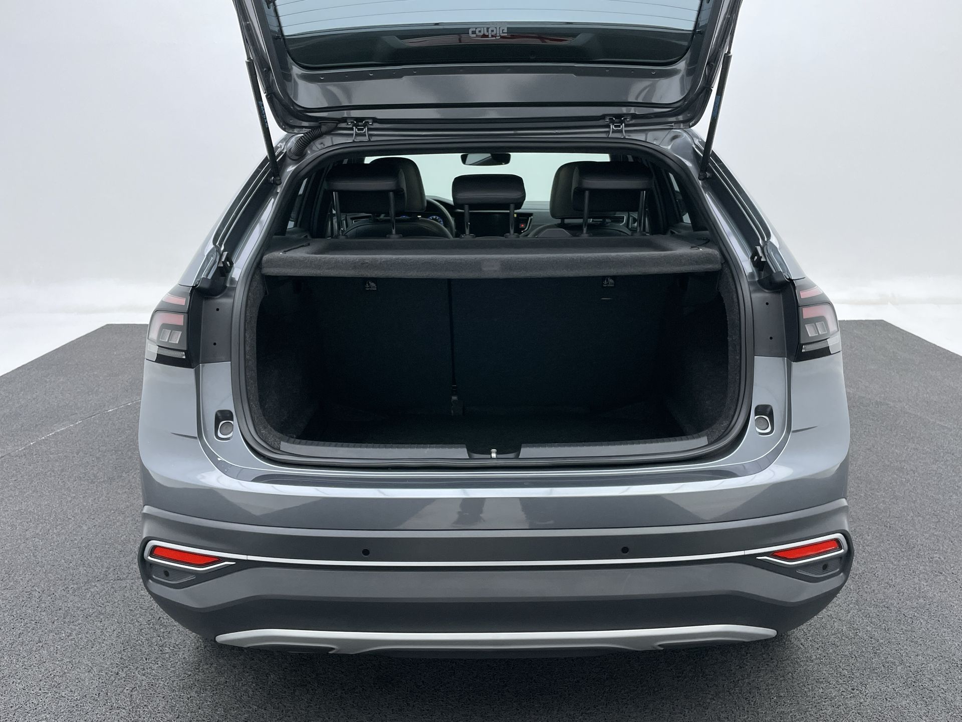 VW - Volkswagen-Nivus-Nivus Highline 1.0 200 TSI Flex Aut.