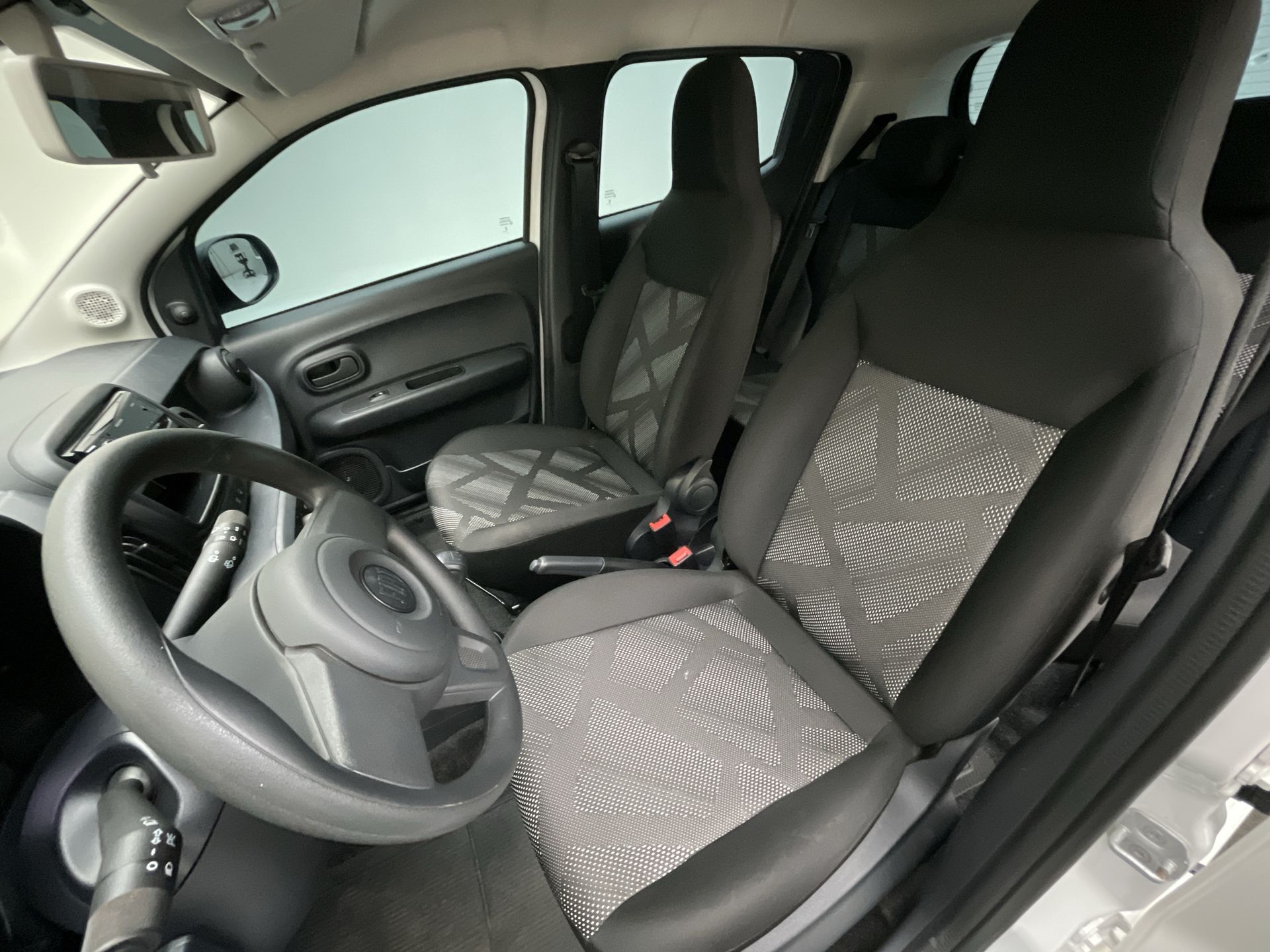 Fiat-MOBI-MOBI LIKE 1.0 Fire Flex 5p.