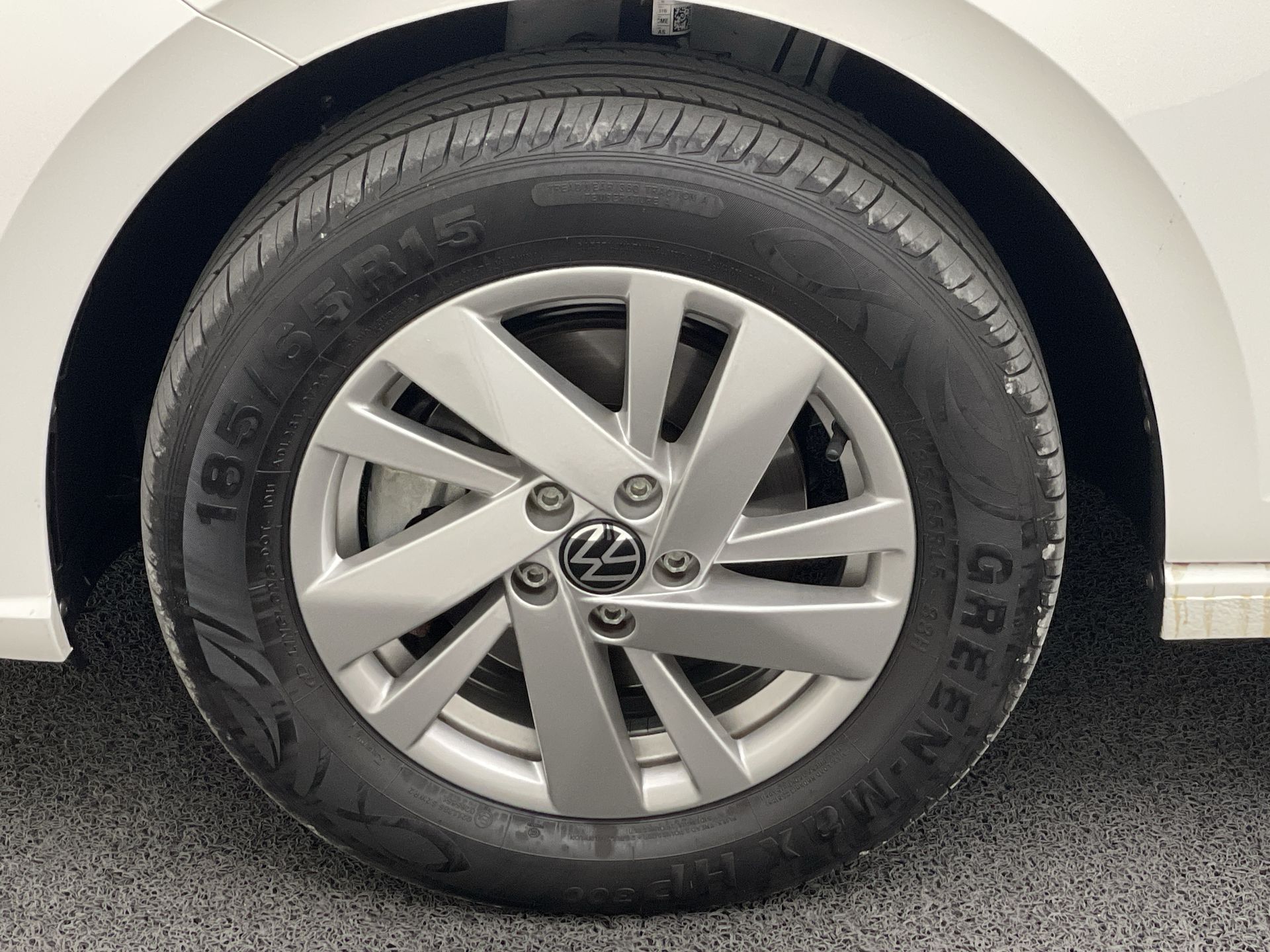 VW - Volkswagen-Polo-Polo 1.0 TSI Flex 12V 5p