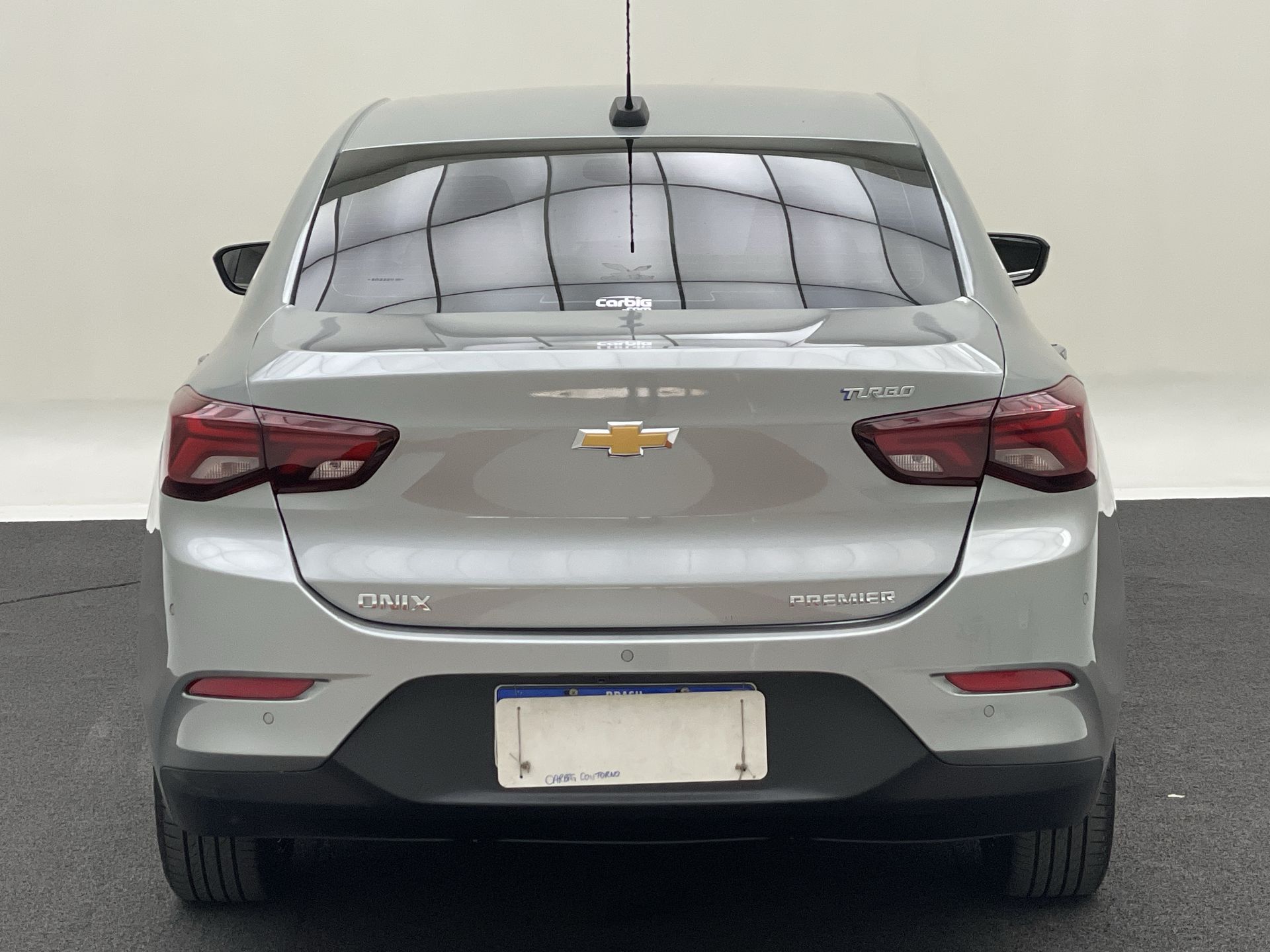 ONIX SED. Plus PREM. 1.0 12V TB Flex Aut