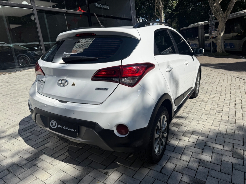 Hyundai-HB20X-1.6 16V STYLE FLEX 4P AUTOMÁTICO