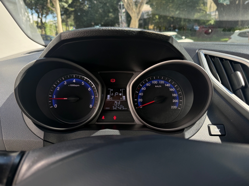 Hyundai-HB20X-1.6 16V STYLE FLEX 4P AUTOMÁTICO