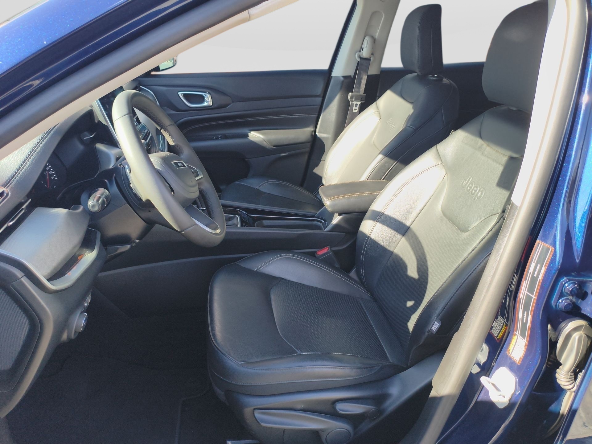 Jeep-COMPASS-COMPASS LONG. T270 1.3 TB 4x2 Flex Aut.