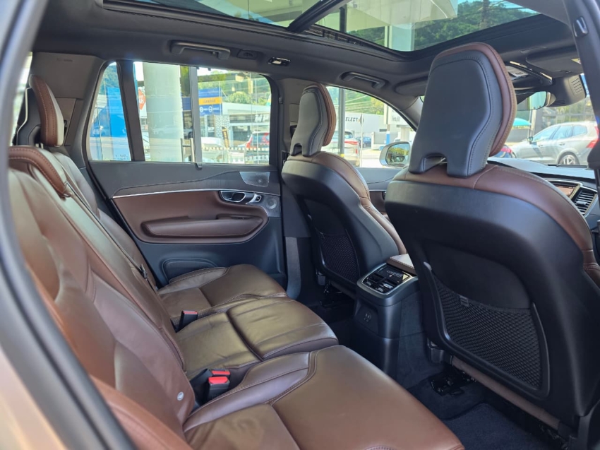 Volvo-XC90-2.0 T8 RECHARGE ULTIMATE AWD GEARTRONIC