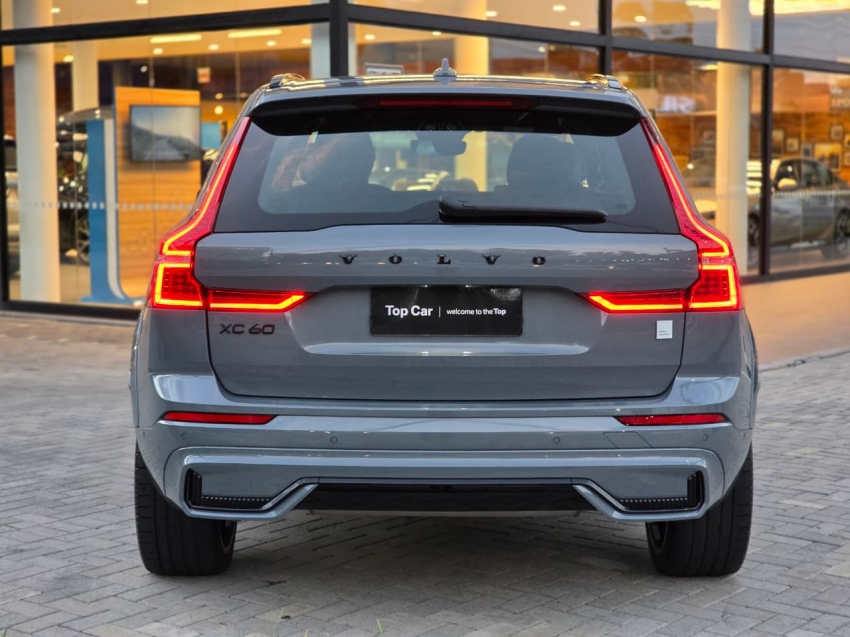 Volvo-XC60-2.0 T8 RECHARGE POLESTAR ENGINEERED AWD GEARTRONIC