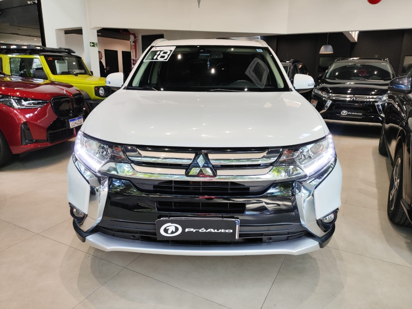 Mitsubishi-OUTLANDER-2.0 16V GASOLINA 4P AUTOMÁTICO