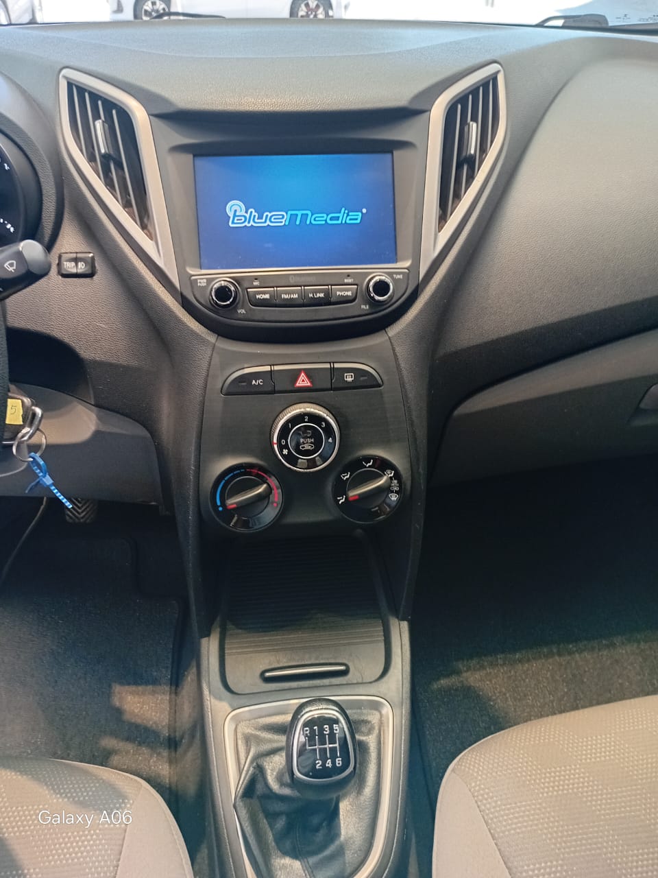 Hyundai-HB20S-HB20S 1.6 COMFORT PLUS 16V FLEX 4P AUTOMATICO