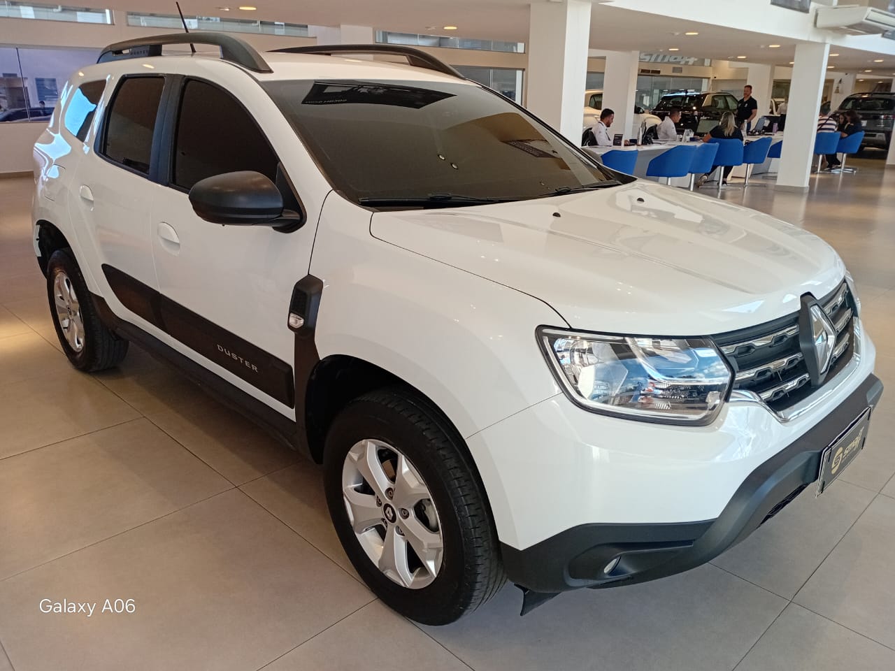 Renault-DUSTER-DUSTER INTENSE 16