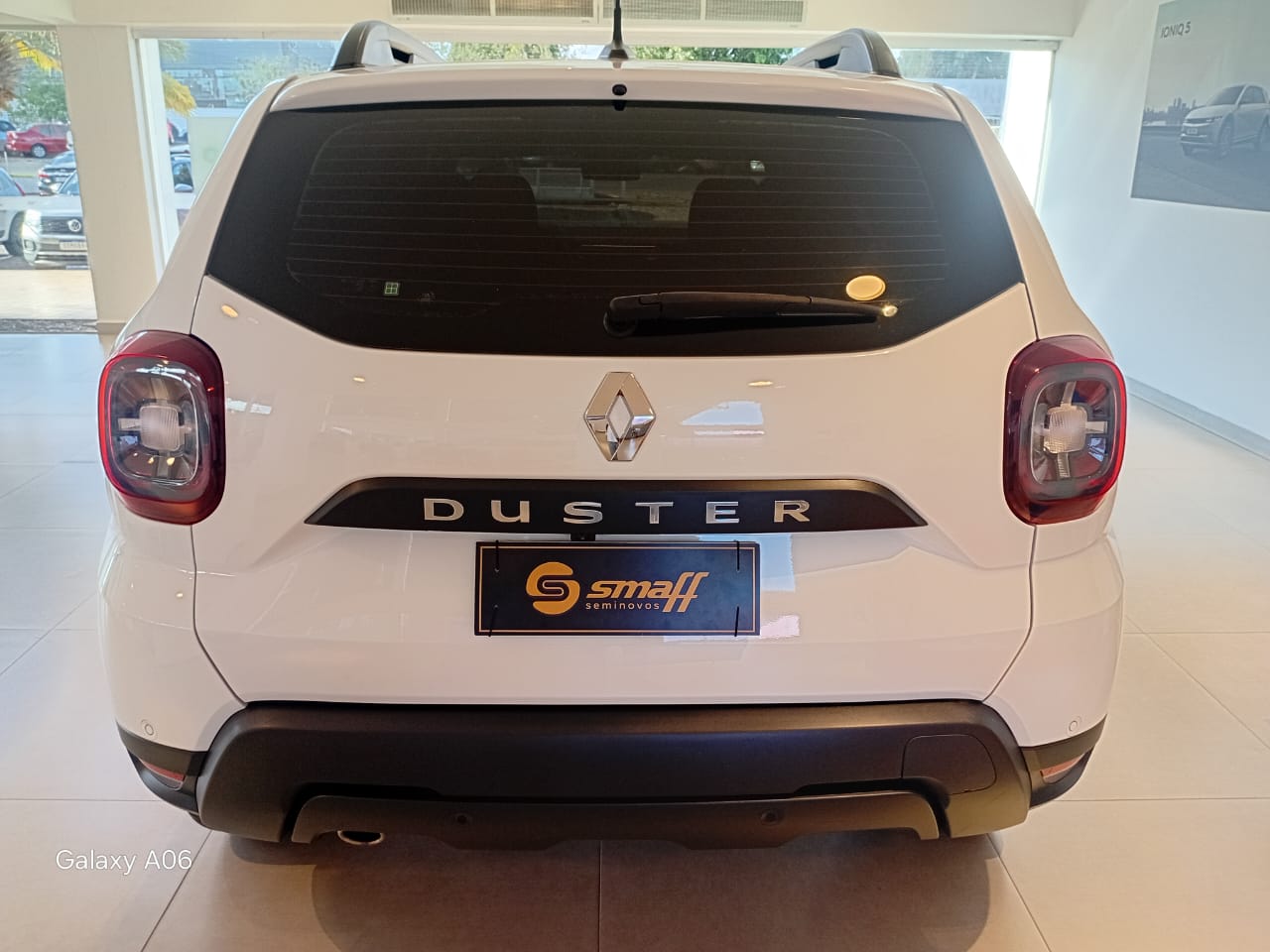 Renault-DUSTER-DUSTER INTENSE 16