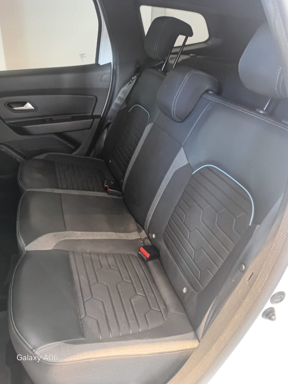 Renault-DUSTER-DUSTER INTENSE 16