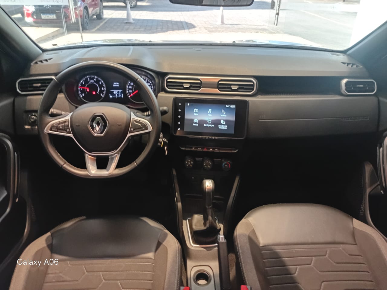 Renault-DUSTER-DUSTER INTENSE 16