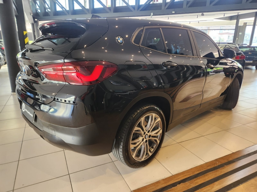 BMW-X2-1.5 12V ACTIVEFLEX SDRIVE18I GP STEPTRONIC