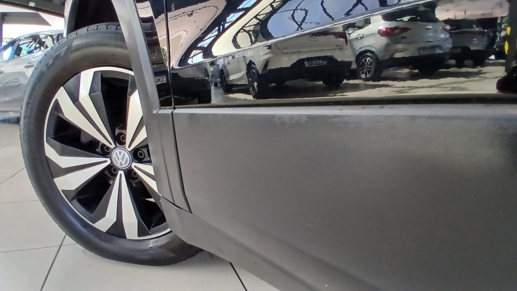 VW - Volkswagen-T-CROSS-1.0 200 TSI TOTAL FLEX SENSE AUTOMÁTICO