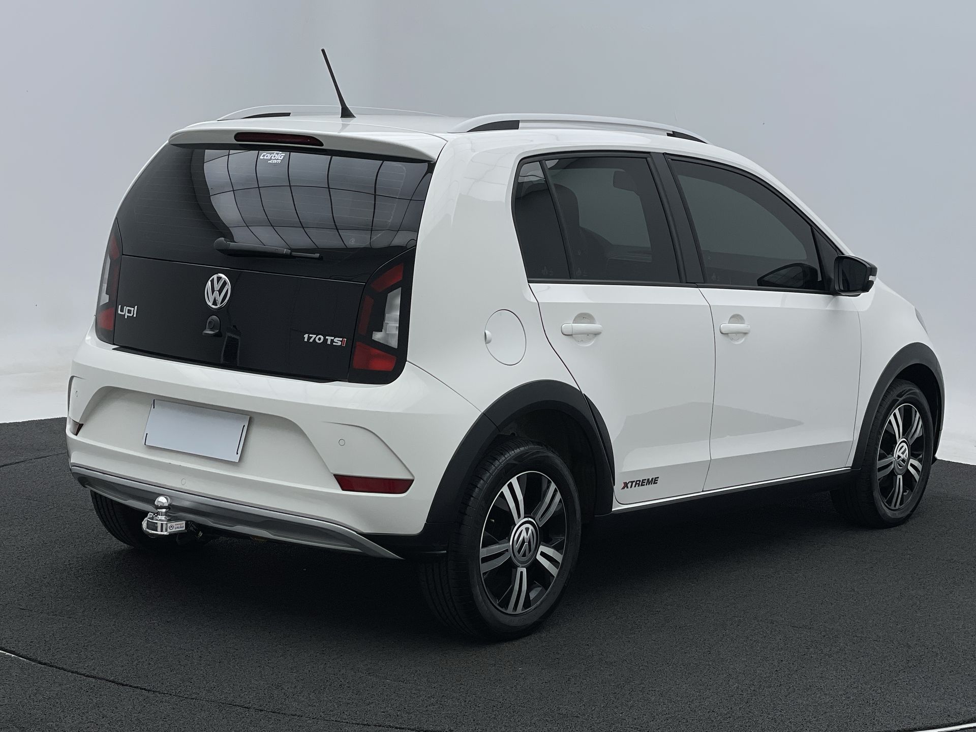 VW - Volkswagen-up!-up! Xtreme 1.0 TSI Total Flex 12V 5p